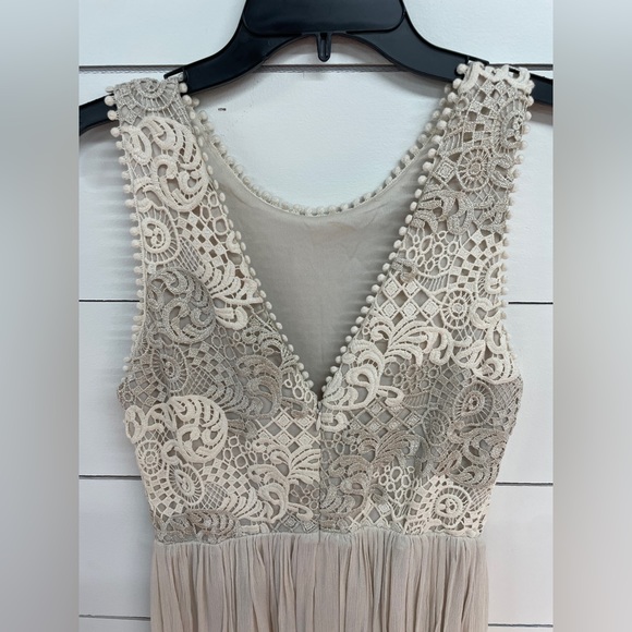 Dress from Francesca’s - perfect for bridal shower! - Picture 5 of 6